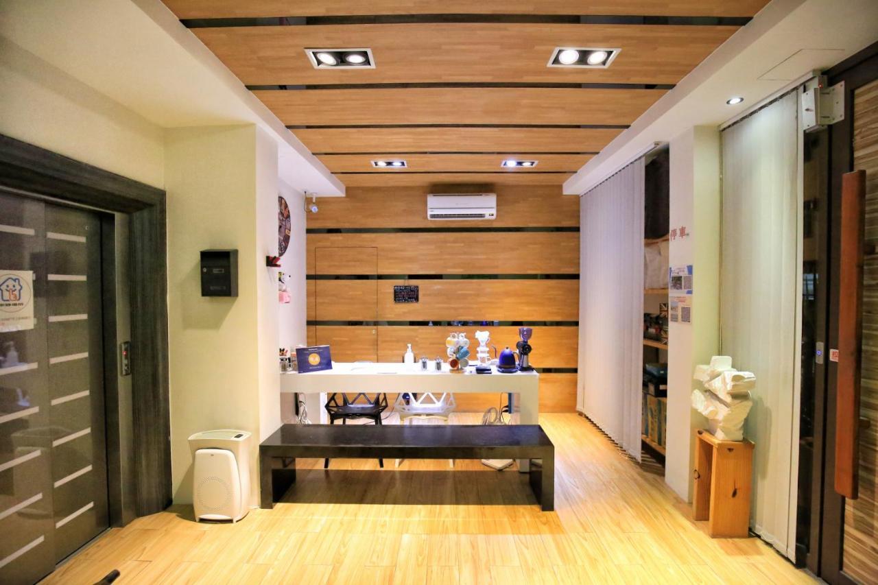 Joy Tainan No.1 Apartment Екстериор снимка